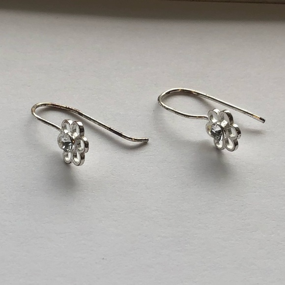 Silver flower and gem earrings - Picture 2 of 2